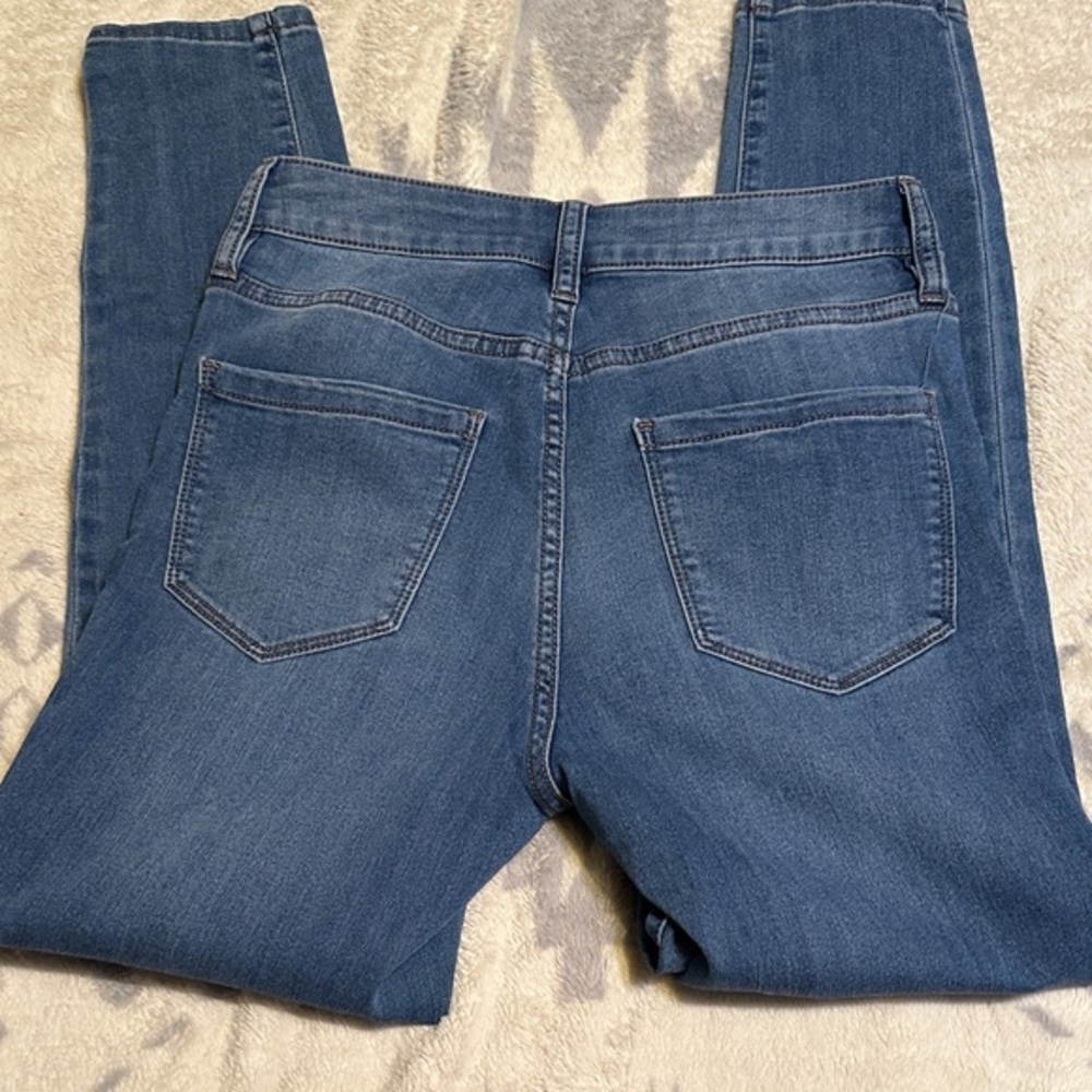 A101. Celebrity Pink The glam Women's Skinny Jeans in Blue 7 / 28